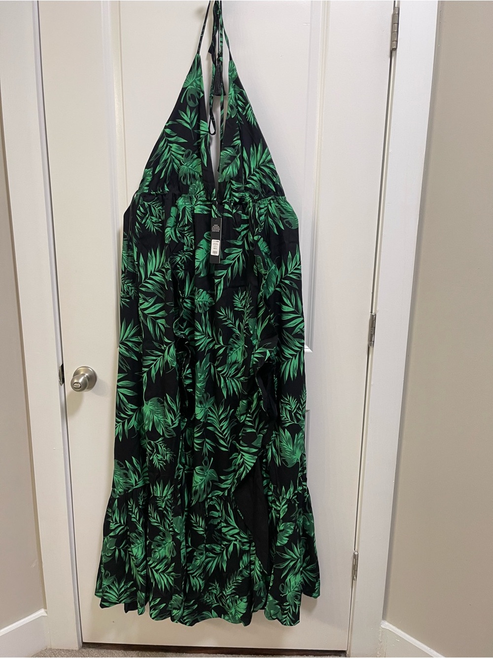Fashion Nova Black Halter Maxi Dress with Green Leaf Print